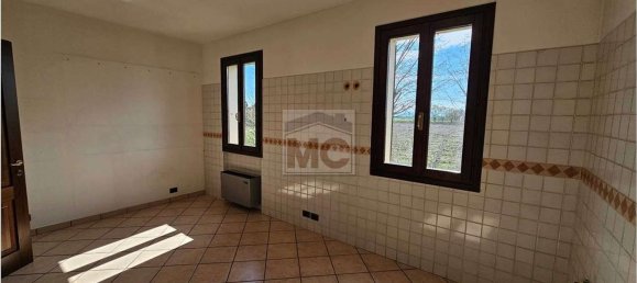 6غرفة فيلا في Rubiera, Italy رقم 10009 15