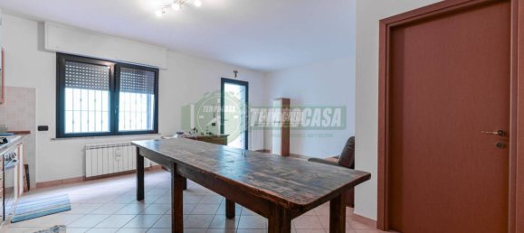 2 غرف نوم شقة في Vignate, Italy رقم 215133 29