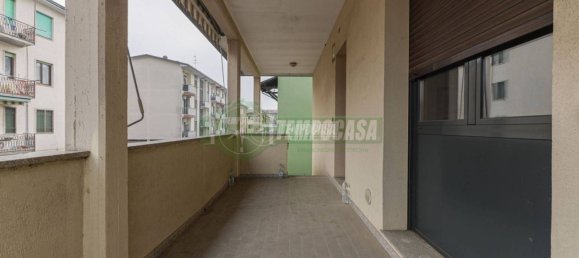 2 غرف نوم شقة في Vignate, Italy رقم 215133 41