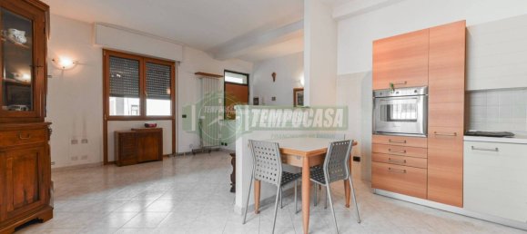 2 غرف نوم شقة في Vignate, Italy رقم 215133 7