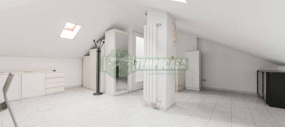 2 غرف نوم شقة في Vignate, Italy رقم 215133 21