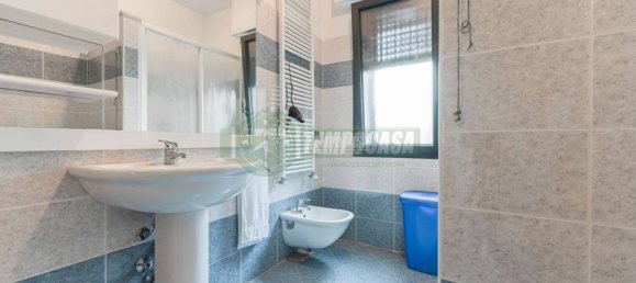 2 غرف نوم شقة في Vignate, Italy رقم 215133 25