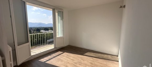Apartamento de 2 dormitorios en Montelimar, France No. 305261 5