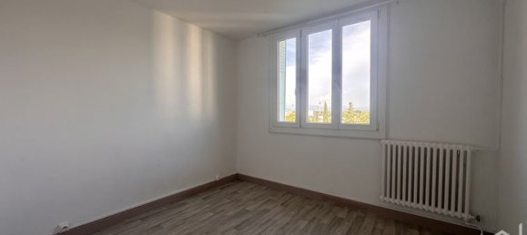 Apartamento de 2 dormitorios en Montelimar, France No. 305261 8