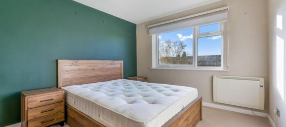 2 bedrooms Apartment in Feltham, United Kingdom No. 12367 5