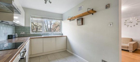 2 bedrooms Apartment in Feltham, United Kingdom No. 12367 3