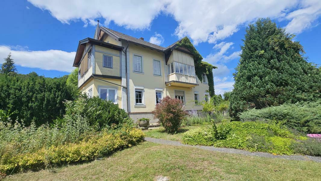 Дом с 6 комнатами в Хартберг, Австрия № 214982