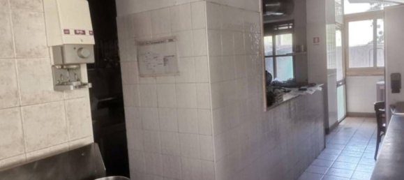 702m² Commercial property in Tarquinia, Italy No. 376146 8