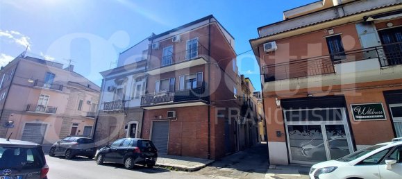 Apartamento de 1 dormitorio en San Severo, Italy No. 176097 5
