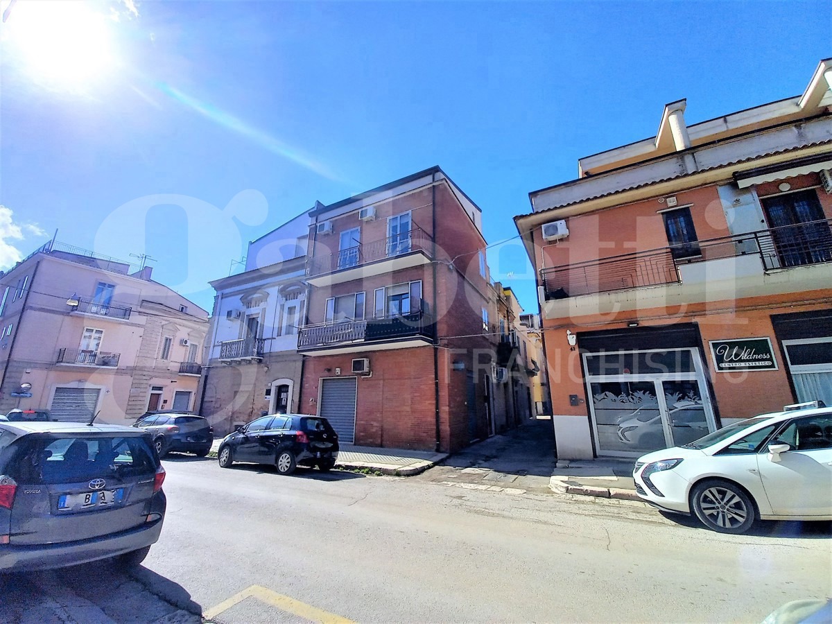 Apartamento de 1 dormitorio en San Severo, Italy No. 176097