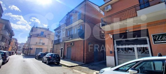 Apartamento de 1 dormitorio en San Severo, Italy No. 176097 4