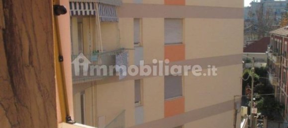 2 Schlafzimmer Wohnung in Albenga, Italy, Nr. 271638 39