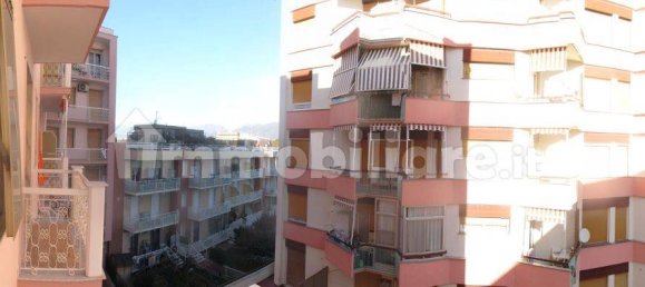 2 Schlafzimmer Wohnung in Albenga, Italy, Nr. 271638 5