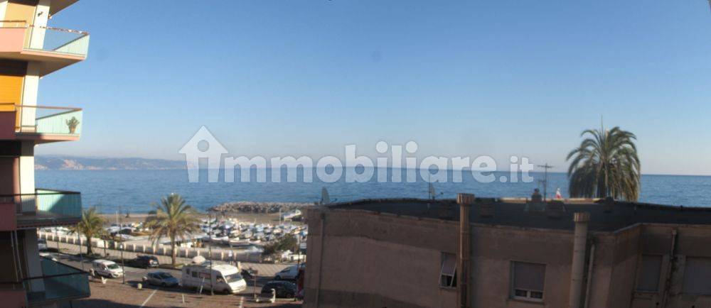 2 Schlafzimmer Wohnung in Albenga, Italy, Nr. 271638