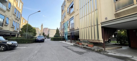 3 Schlafzimmer Wohnung in Brescia, Italy, Nr. 365327 28