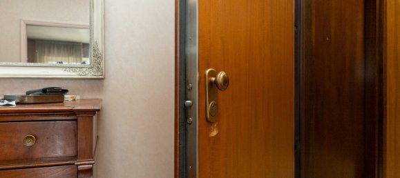 1 bedroom Apartment in Turin, Italy No. 355479 19