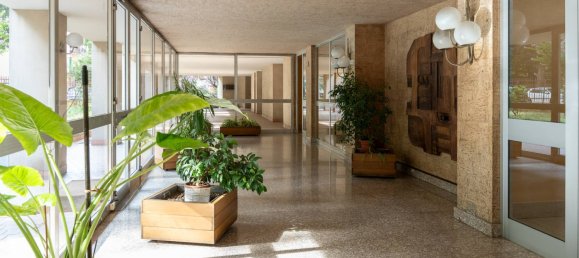 1 bedroom Apartment in Turin, Italy No. 355479 2