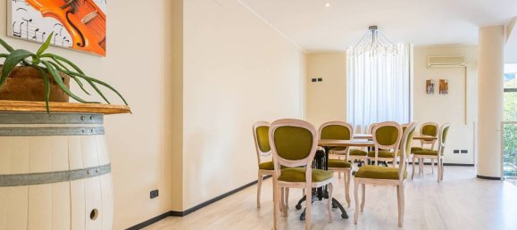 5-Zimmer Gewerbliche Immobilie in Malnate, Italy, Nr. 301429 10