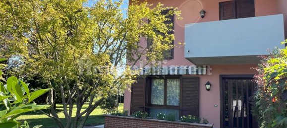 3 bedrooms House in Pordenone, Italy No. 325809 18