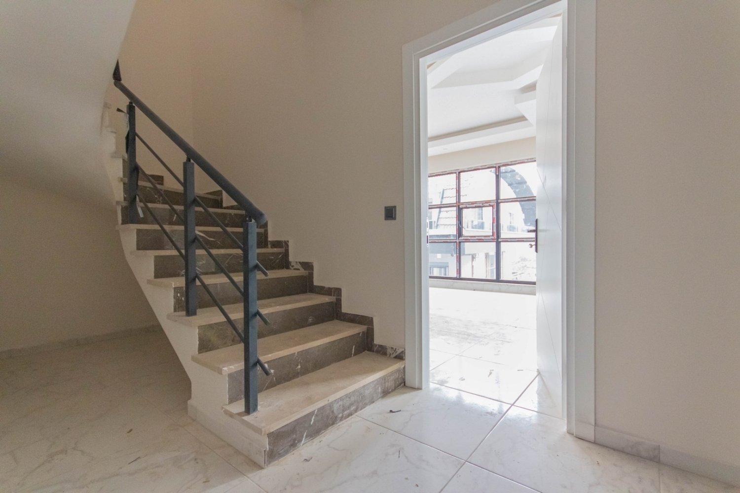 Wohnung 2+1 in Oba, Turkey, Nr. 14111