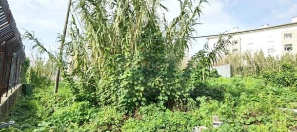 2000m² Land in Lisbon, Portugal No. 89591 3