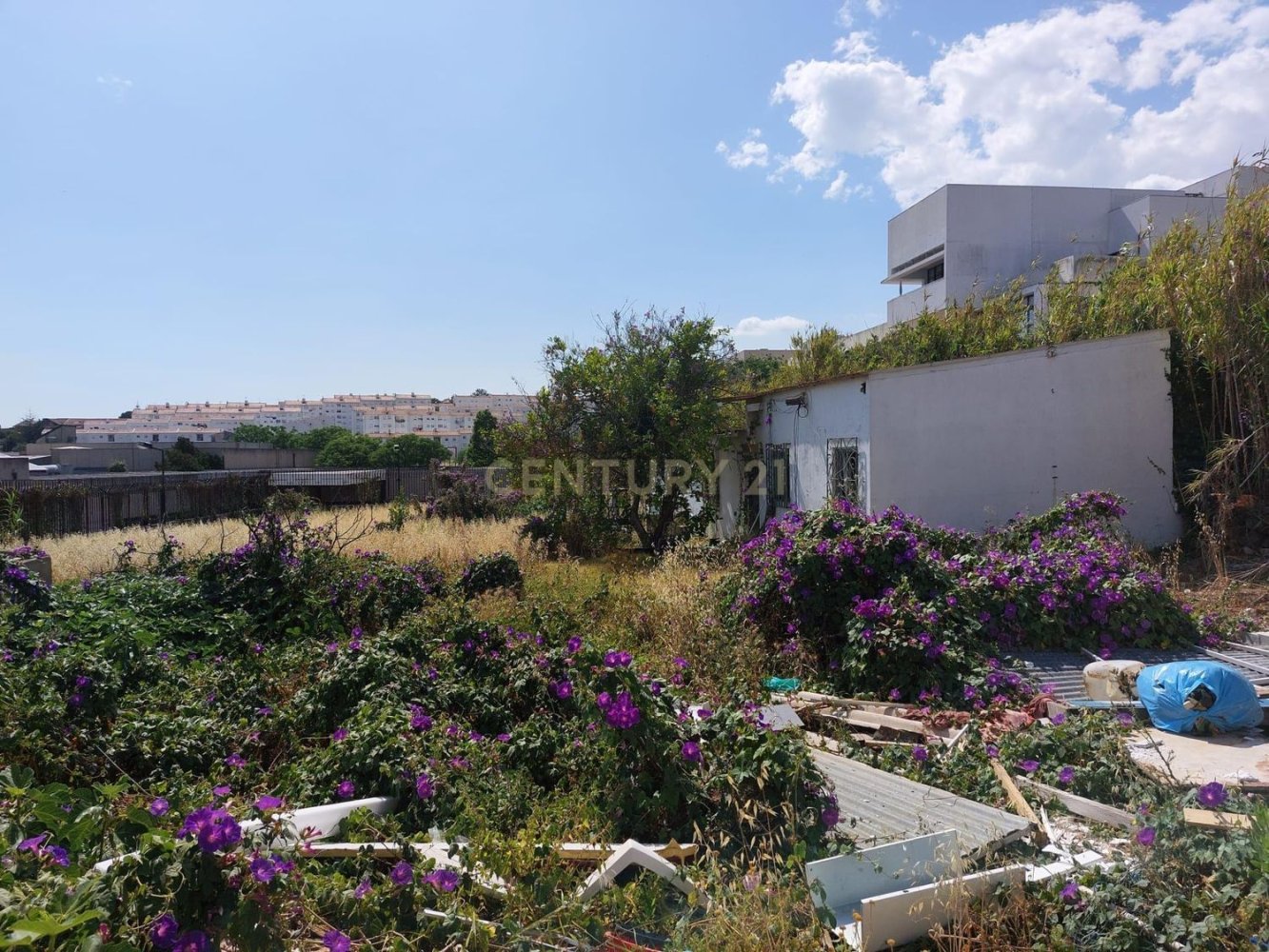 2000m² Land in Lisbon, Portugal No. 89591