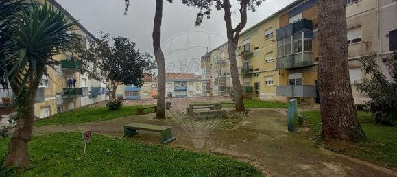 3 bedrooms Apartment in Sintra, Portugal No. 158407 2