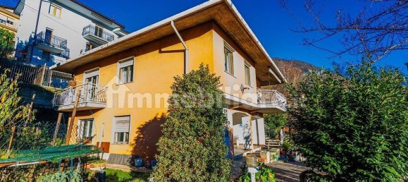 Вилла с 3 спальнями в Альбино, Италия № 167582 14