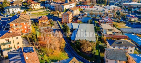 Вилла с 3 спальнями в Альбино, Италия № 167582 2