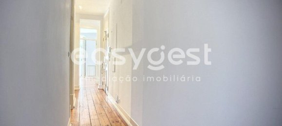 4 bedrooms Apartment in Lisbon, Portugal No. 79880 13
