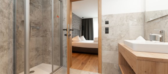 Коммерческая недвижимость с 3 комнатами в Зёльден, Австрия № 13329 8