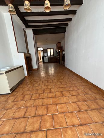 2 bedrooms House in Loches, France No. 304111