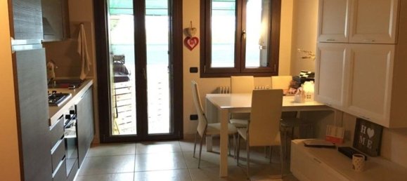 2غرفة شقة في Bussolengo, Italy رقم 56649 9