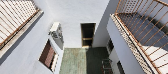 5 rooms House in Andria, Italy No. 154126 2