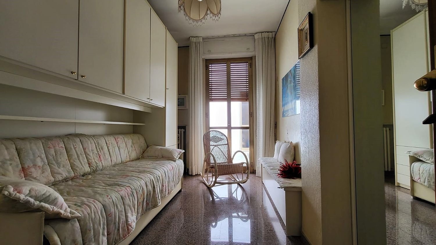 5 rooms House in Andria, Italy No. 154126