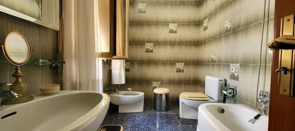 5 rooms House in Andria, Italy No. 154126 10