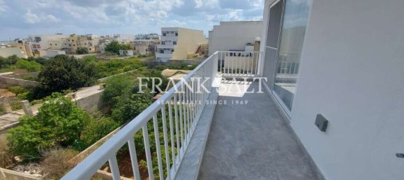3 bedrooms Apartment in Zebbug, Malta No. 8326 12