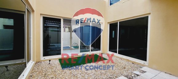 Вилла с 5 спальнями в Al Raha Gardens, ОАЭ № 22667 3