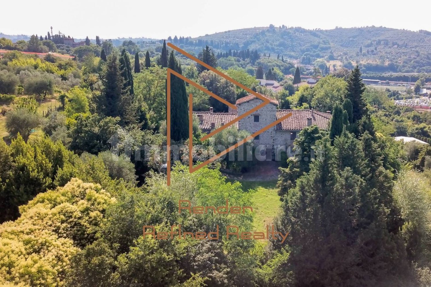 5 bedrooms House in Florence, Italy No. 44304