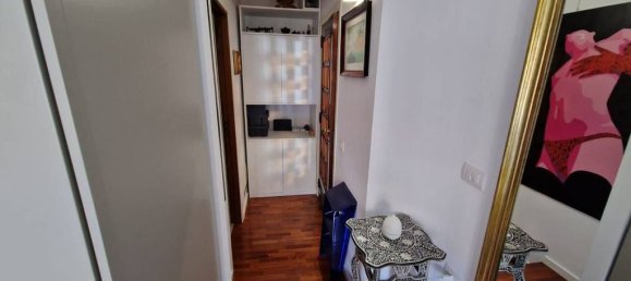 2 bedrooms Apartment in Naples, Italy No. 332181 17