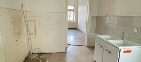 2 rooms Apartment in Favoriten, Austria No. 215946 7