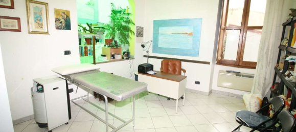 Apartamento de 4 habitaciónes en Ozieri, Italy No. 137217 3