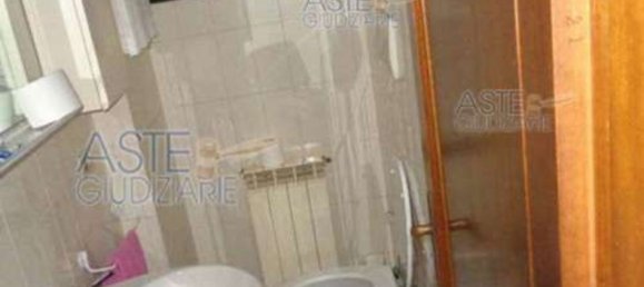 4 rooms House in Castiglione della Pescaia, Italy No. 49394 13