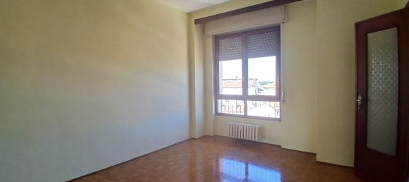 Apartamento de 4 habitaciónes en Mortara, Italy No. 273089 18