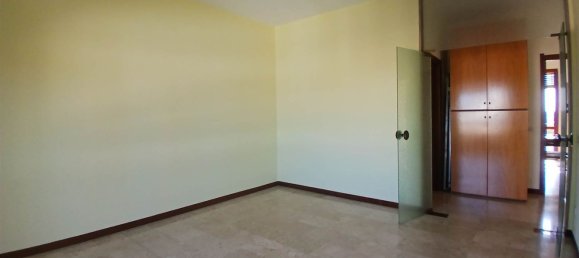 Apartamento de 4 habitaciónes en Mortara, Italy No. 273089 2