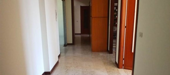 Apartamento de 4 habitaciónes en Mortara, Italy No. 273089 20