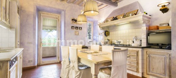 6 bedrooms Villa in Impruneta, Italy No. 192464 3