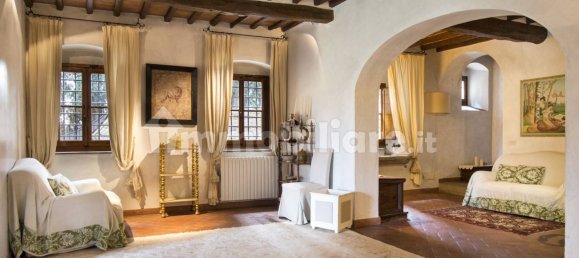 6 bedrooms Villa in Impruneta, Italy No. 192464 2