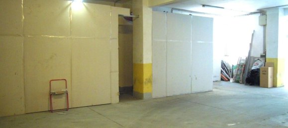 383m² Garage in Rome, Italy No. 363109 9