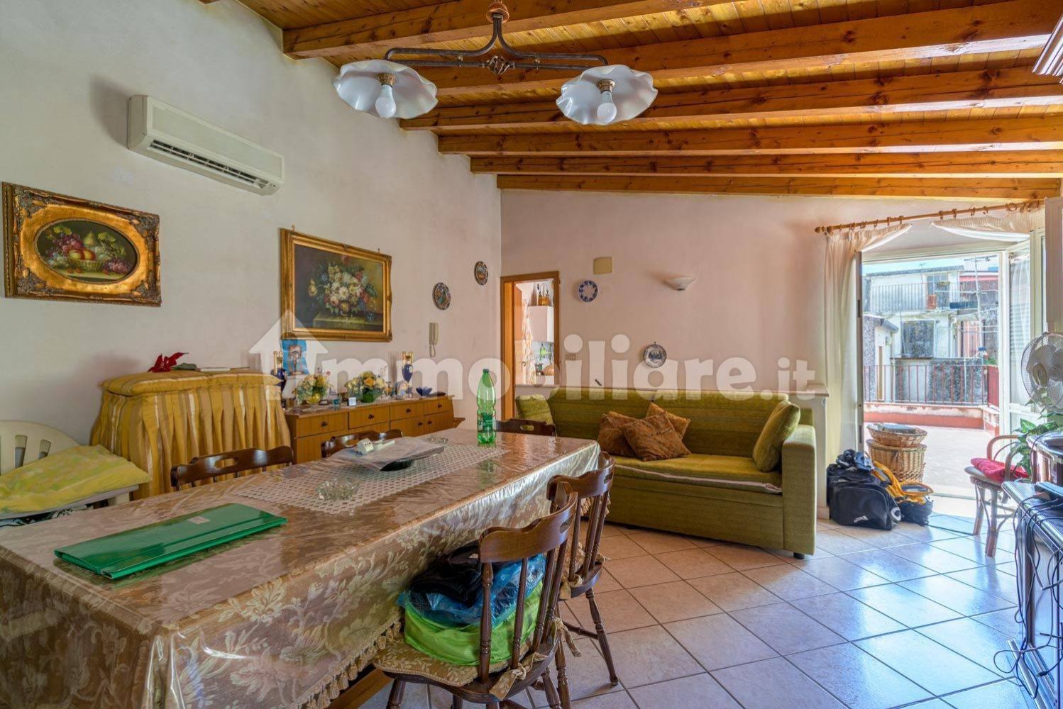 Edifício de 5 divisões em Mongiuffi Melia, Italy N.º 269062